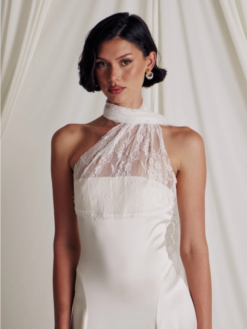 Somebodée Miss Ritz Gown Cream XL- Formal Designer Lace & Satin Halter Dress